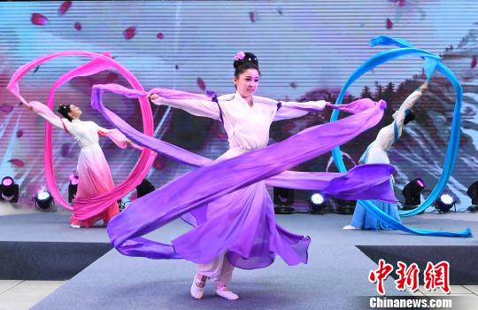 活动现场。　安源 摄