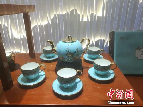 点击进入下一页