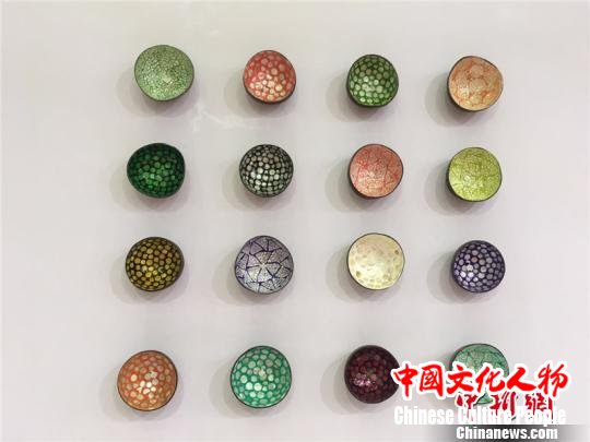 图为2018中国(宁波)特色文化产业博览会现场 李佳赟 摄 图为2018中国(宁波)特色文化产业博览会现场 李佳赟 摄