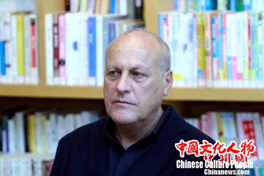 意大利知名设计师PaoloColantuoni先生。　张道正 摄