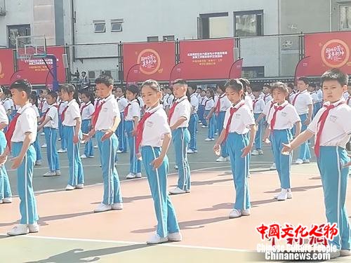 点击进入下一页