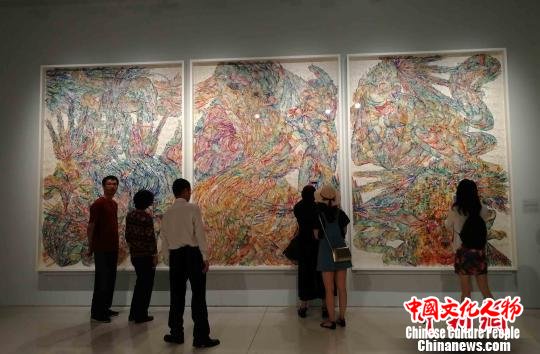 点击进入下一页