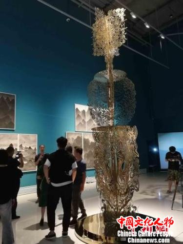 点击进入下一页