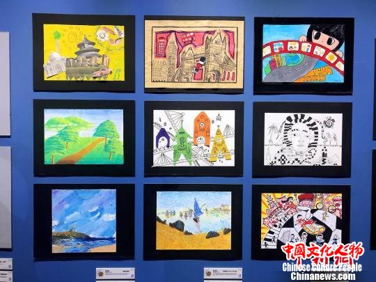 400幅作品中将选出100幅带往西班牙马德里美术中心展出。 王子涛 摄 400幅作品中将选出100幅带往西班牙马德里美术中心展出。 王子涛 摄