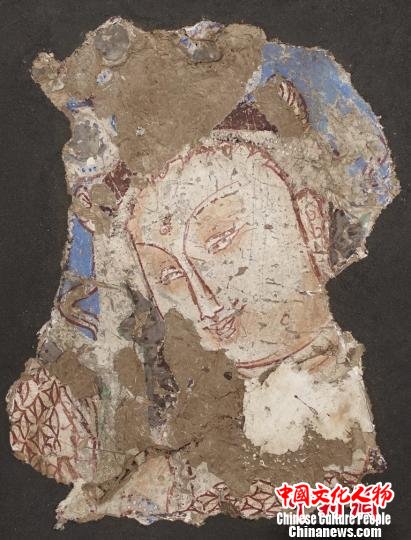 克孜尔石窟壁画：天人头像 钟欣 摄