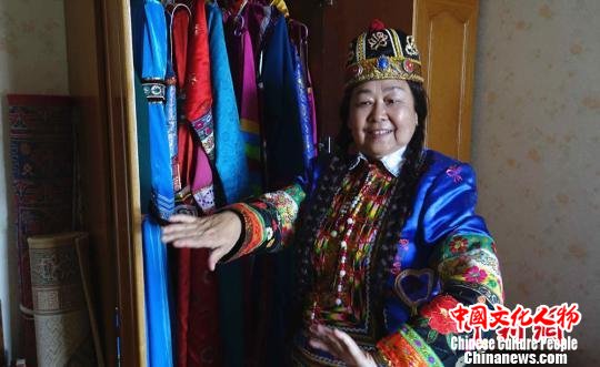 点击进入下一页