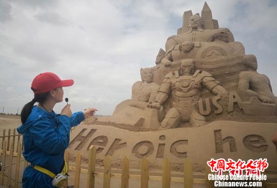 兰州新区沙雕艺术节：中外百余经典造型演绎古丝路文明