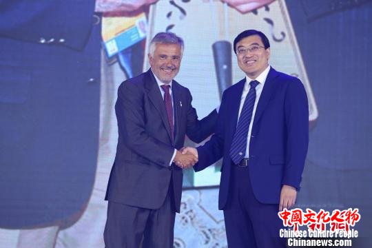 2018北京奥林匹克博览会开幕展现“双奥之城”