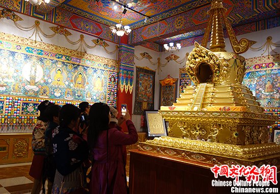 点击进入下一页