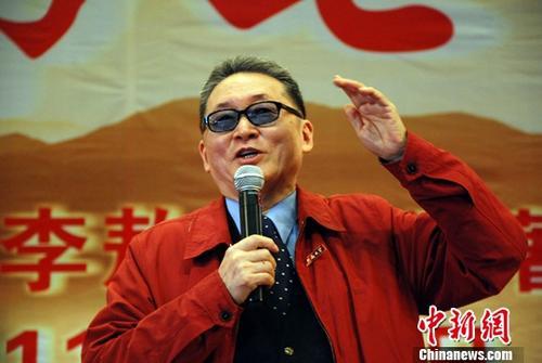 李敖资料图。<a target='_blank'  data-cke-saved-href='http://www.chinanews.com/' href='http://www.chinanews.com/'><p  align=